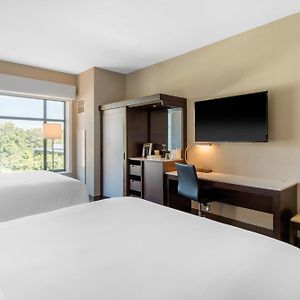 Cambria Hotel College Park